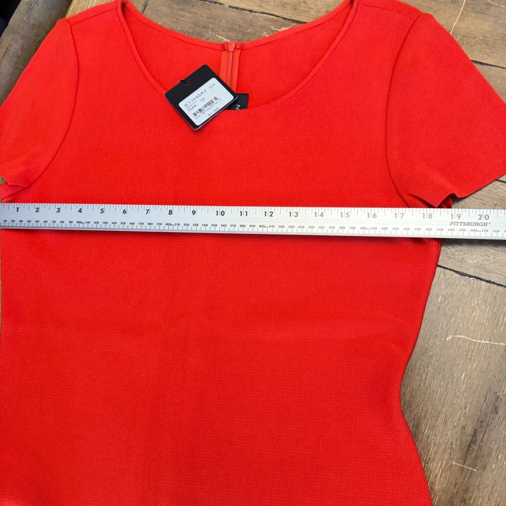 St. John‎ Geranium Red Knit Fit & Flare Dress Women Size 10 K11H0A1 NEW $1,395 - Picture 9 of 16